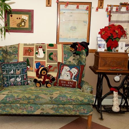 Myer Country Motel Milford Extérieur photo